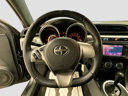 Used 2015 Scion tC image 11