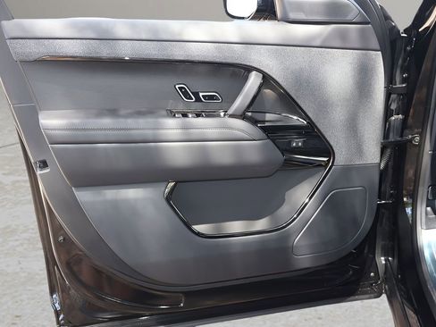 New 2026 Land Rover Range Rover Sport SE AWD/4WD image 10