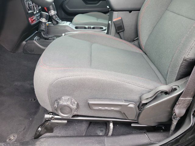 Used 2026 Jeep Gladiator Rubicon AWD/4WD image 6