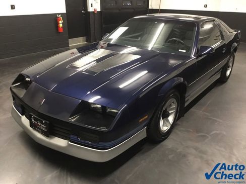 Used 1987 Chevrolet Camaro Z28 image 6