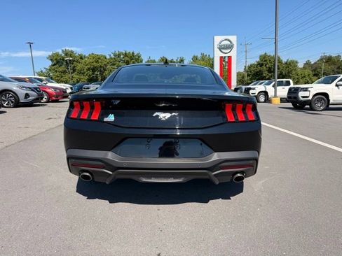 Used 2024 Ford Mustang Coupe RWD image 6