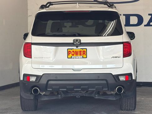 Used 2023 Honda Passport EX-L image 4