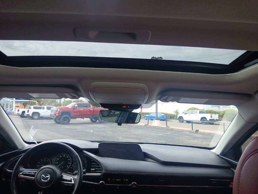 Used 2023 MAZDA MAZDA3 s FWD image 14