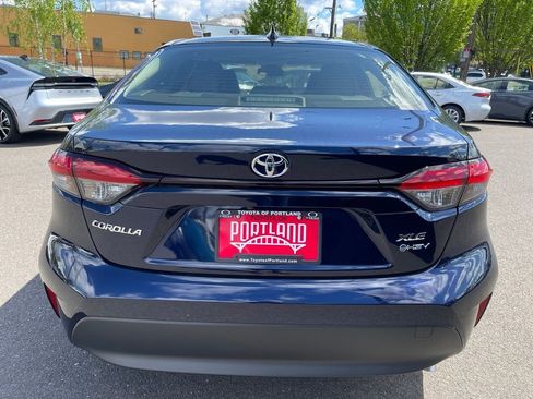 New 2026 Toyota Corolla XLE FWD image 7
