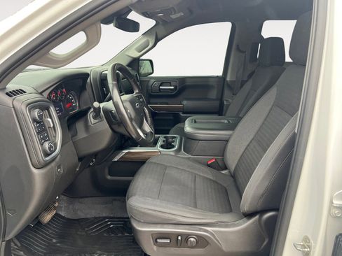 Used 2021 Chevrolet Silverado 1500 LT Trail Boss w/ LPO, Dark Essentials Package AWD/4WD image 9
