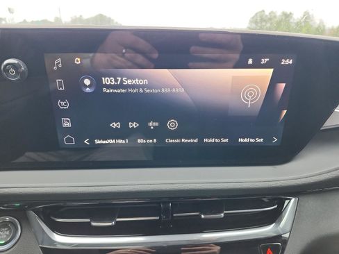 Used 2026 Buick Envista Avenir FWD image 13