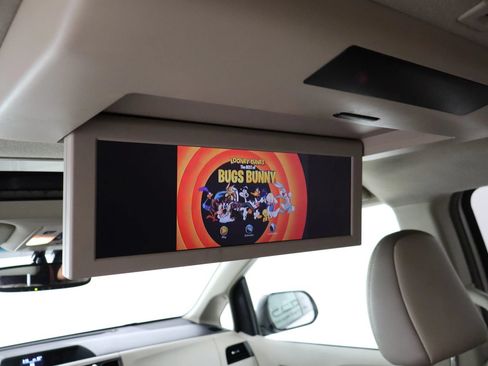 Used 2013 Toyota Sienna Limited w/ Premium Pkg FWD image 25