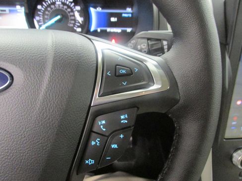 New 2024 Ford Edge SEL w/ Convenience Package image 33