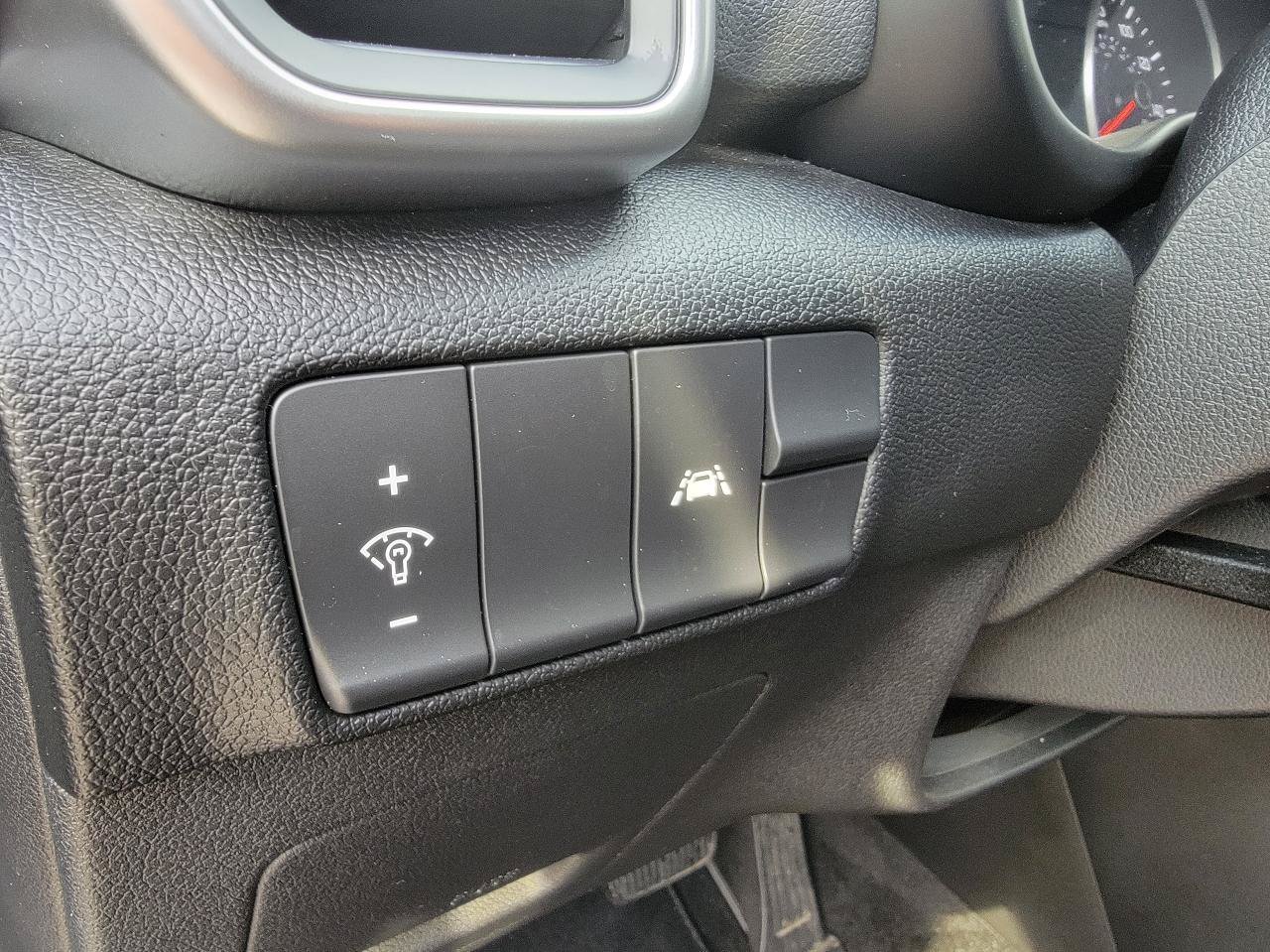 Used 2020 Kia Sportage LX AWD/4WD image 38