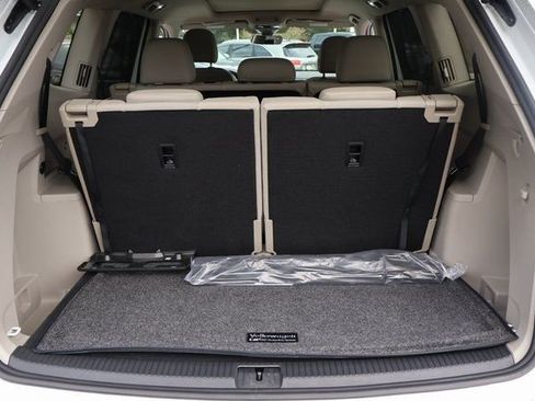 New 2026 Volkswagen Atlas SE image 17