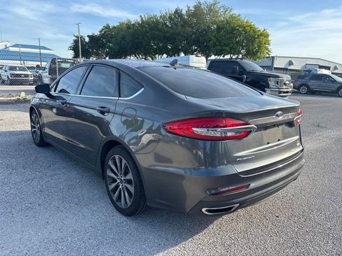 Used 2019 Ford Fusion SE AWD/4WD image 7