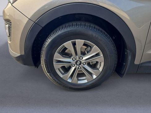 Used 2015 Hyundai Santa Fe Sport w/ Option Group 02 image 9