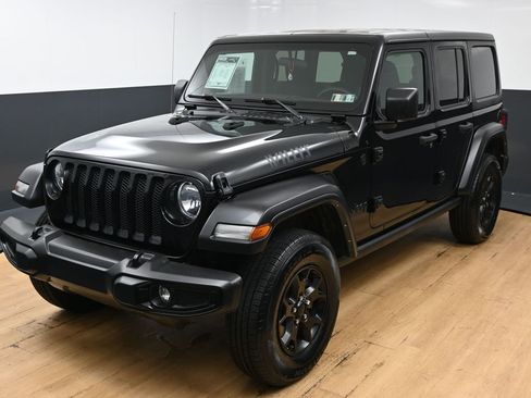 Used 2021 Jeep Wrangler Unlimited Sport image 39