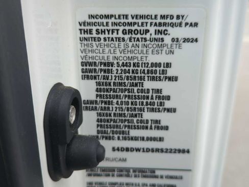 New 2024 Chevrolet Low Cab Forward RWD image 22