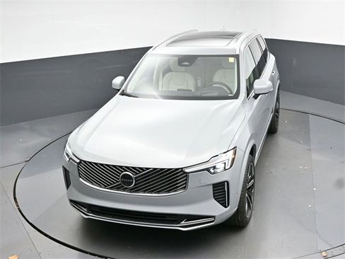 New 2026 Volvo XC90 B6 Ultra image 47