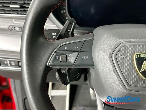 Used 2020 Lamborghini Urus image 18