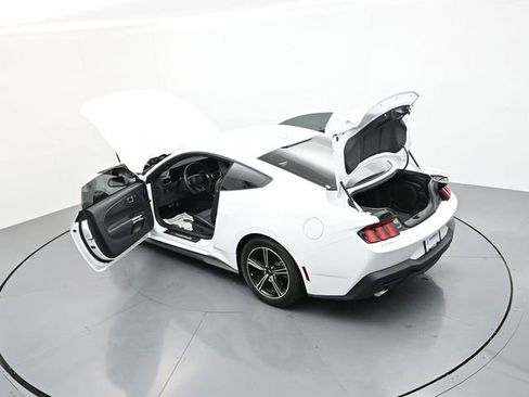 Used 2024 Ford Mustang Premium image 46