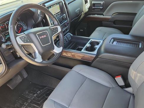 Used 2018 GMC Sierra 2500 SLT w/ Duramax Plus Package image 8