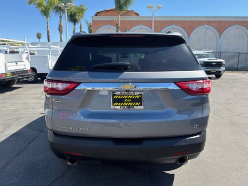Used 2020 Chevrolet Traverse LT image 7