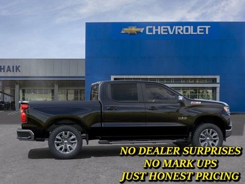 New 2025 Chevrolet Silverado 1500 LT AWD/4WD image 5