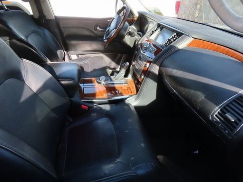 Used 2019 INFINITI QX80 Luxe w/ Proassist Package image 9