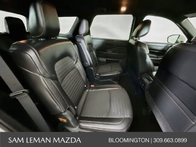 Used 2025 Nissan Pathfinder Rock Creek AWD/4WD image 27