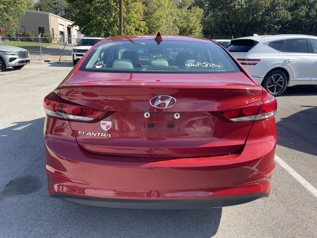 Used 2017 Hyundai Elantra SE FWD image 6