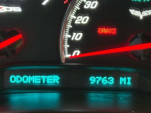 Used 2009 Chevrolet Corvette Z06 w/ Preferred Equipment Group RWD image 11