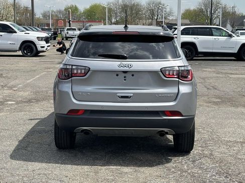 Used 2023 Jeep Compass Limited AWD/4WD image 5