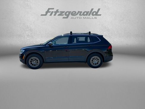 Used 2019 Volkswagen Tiguan SE w/ Panoramic Sunroof Package AWD/4WD image 5