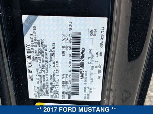 Used 2017 Ford Mustang Coupe RWD image 24