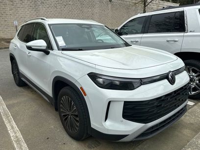 Used 2025 Volkswagen Tiguan S