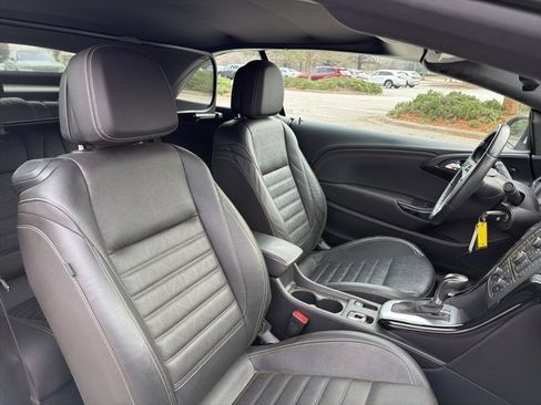 Used 2016 Buick Cascada Premium image 22