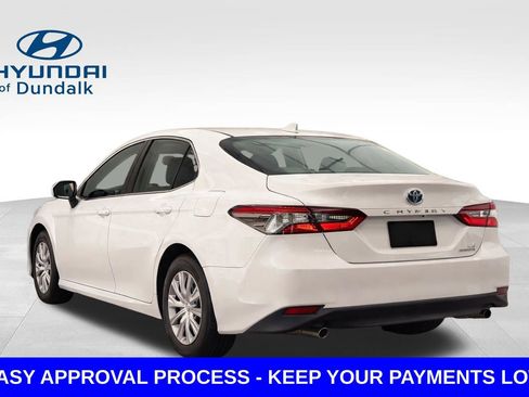 Used 2024 Toyota Camry LE w/ Audio Upgrade Package FWD image 5