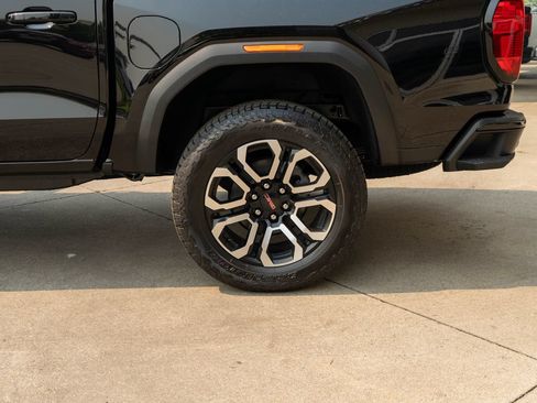 New 2026 GMC Canyon AT4 w/ Technology Plus Package AWD/4WD image 29