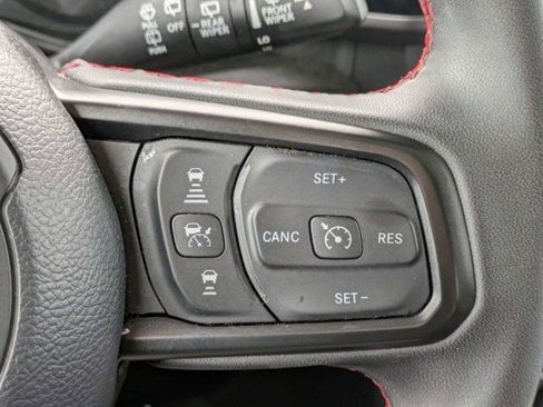 Used 2024 Jeep Wrangler Unlimited Rubicon AWD/4WD image 27