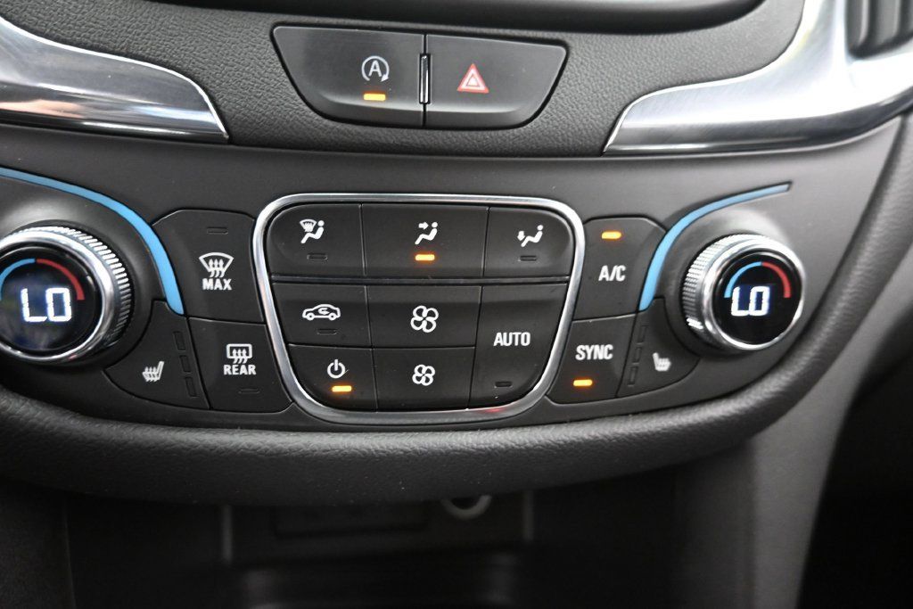 Used 2023 Chevrolet Equinox LT AWD/4WD image 20