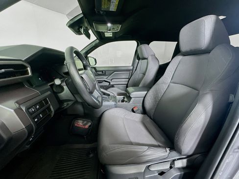 Used 2025 Toyota Tacoma SR5 image 13