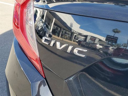 Used 2018 Honda Civic LX image 7