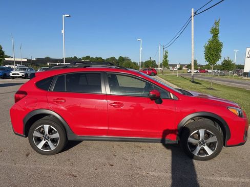 Used 2017 Subaru Crosstrek 2.0i Premium w/ Special Edition AWD/4WD image 3