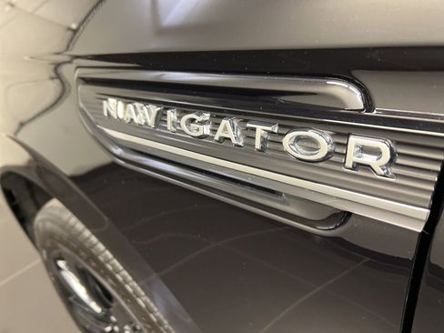 Certified 2023 Lincoln Navigator Reserve image 42