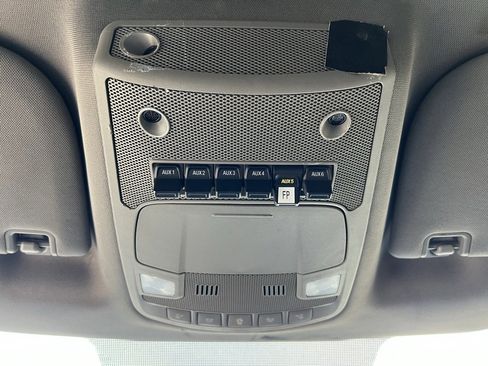 Used 2019 Ford F250 XLT w/ XLT Value Package image 26