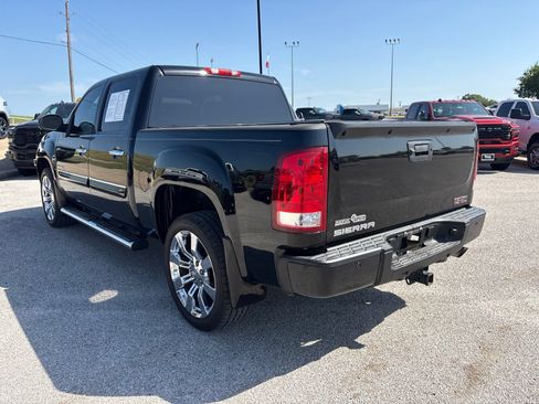 Used 2011 GMC Sierra 1500 Denali RWD image 4