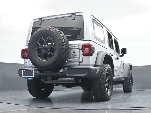 Used 2024 Jeep Wrangler Unlimited image 65