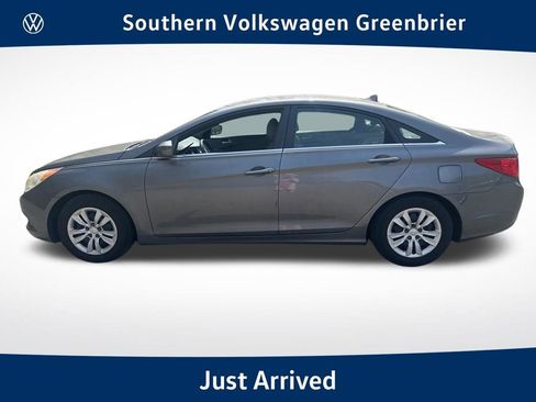 Used 2011 Hyundai Sonata GLS image 1