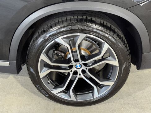 Certified 2024 BMW X5 sDrive40i w/ Premium Package image 36