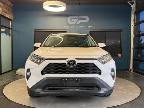 Used 2021 Toyota RAV4 XLE AWD/4WD image 8