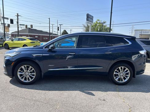 Used 2024 Buick Enclave Avenir w/ Avenir Technology Package FWD image 8