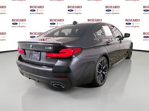 Used 2021 BMW 530i w/ M Sport Package image 8