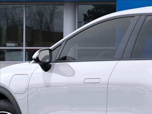 New 2026 Chevrolet Equinox EV LT FWD image 12